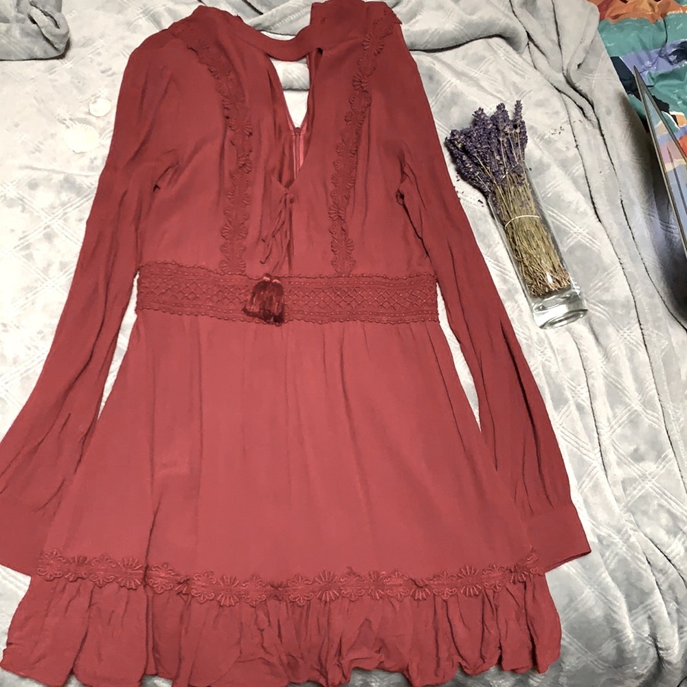 Long Sleeve V-Neck Dress, size Medium